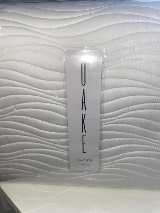 Oake White Coverlet Full/Queen - White NWT